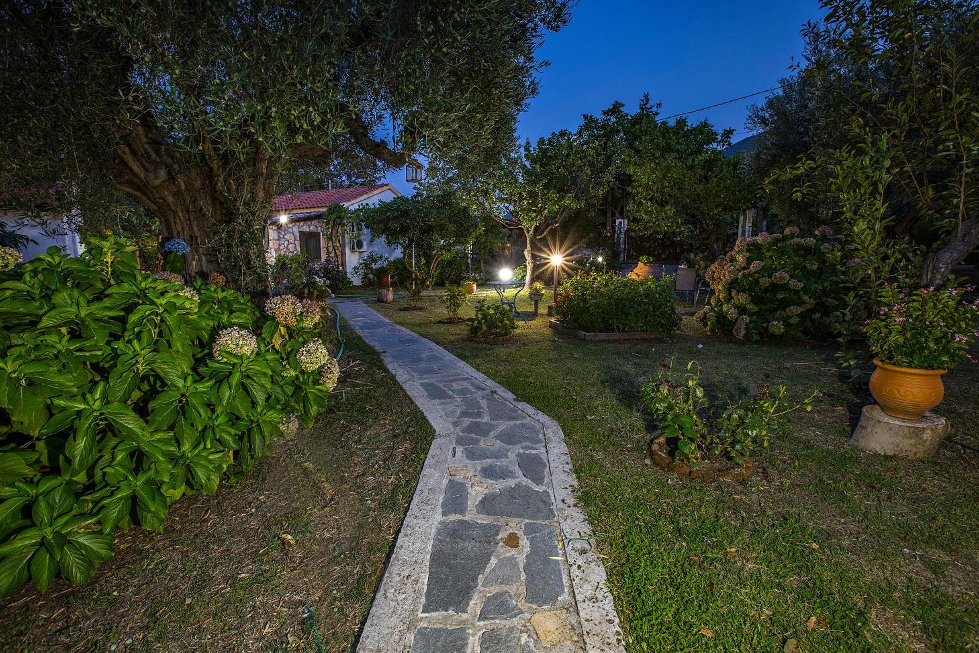 Alekas Studios Терма Экстерьер фото